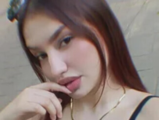 MiaStonn_