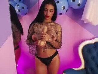 Kristen_hall_