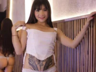 Emma_Sandoval1
