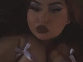 Yurfavbaddie
