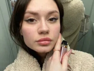 Elsy_Moss
