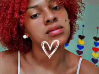 Scarlet_Estelle