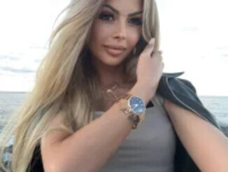 LaraAmosX