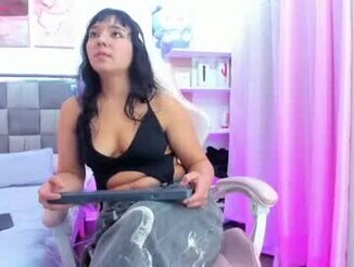 Emily4u_
