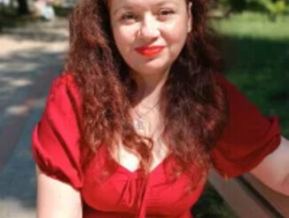 ElisabethLovee