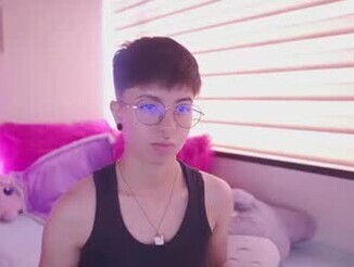 Tommy_blue1