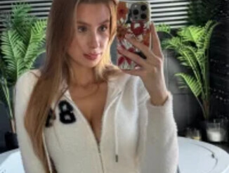 HelloKikky1
