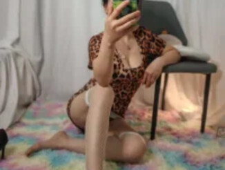 Lily006