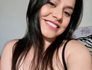 AdriaLovee