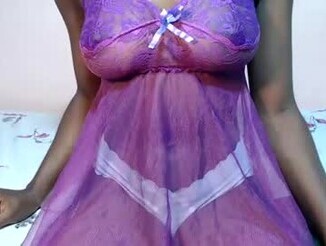 Creamyebony00