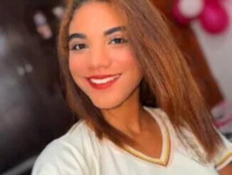 Raya_velvet