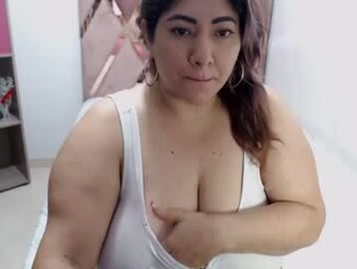 Kendra_hot
