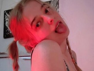 Alice-Blode on Bongacams